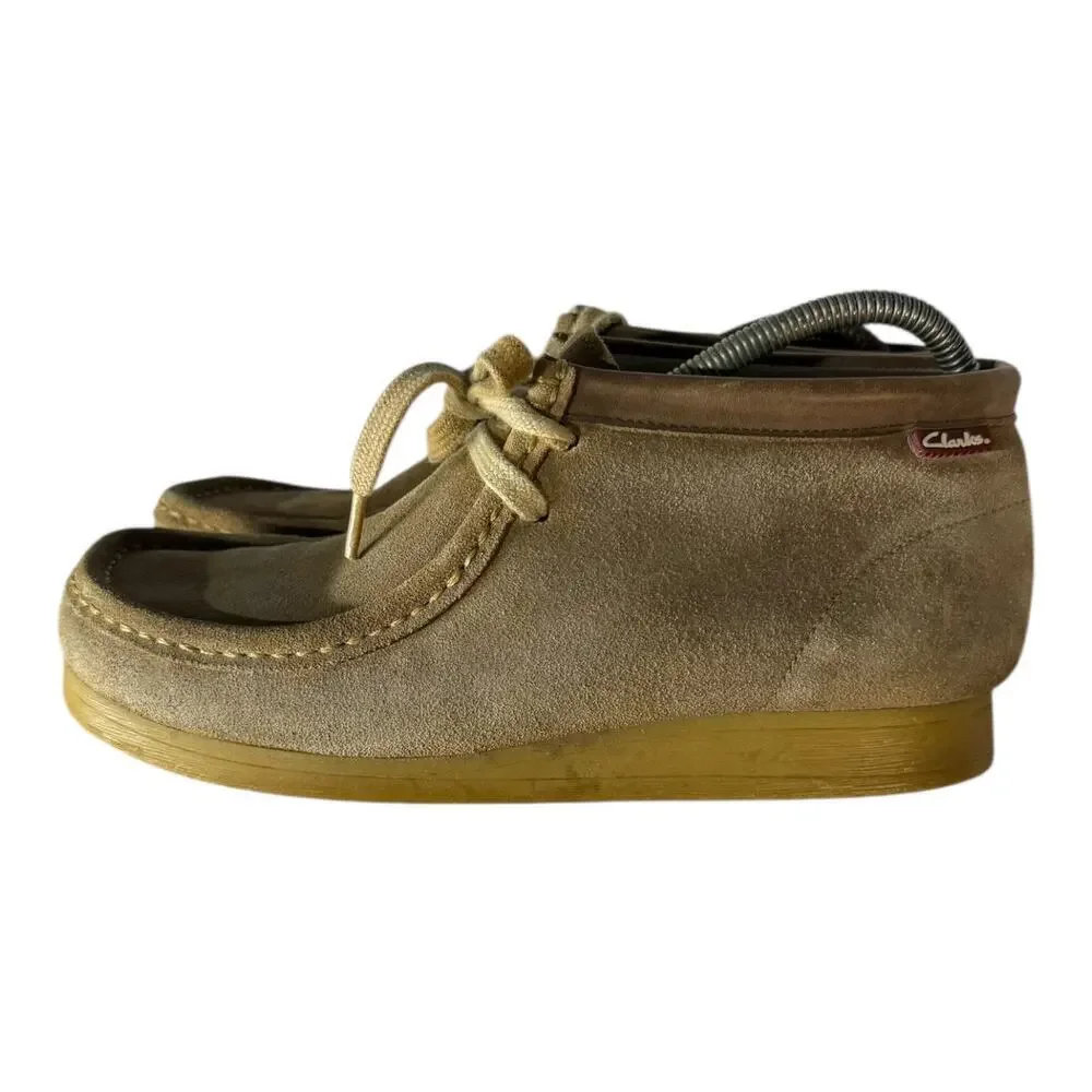 Clarks Men's Stinson Hi Chukka Boot Beige Size 8.5 M 78733